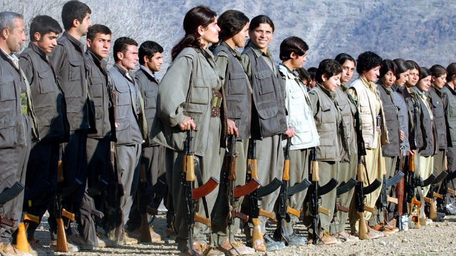 PKK Silah Bırakıyor mu? Törenin Şifreleri, Ankara’nın Beklentileri ve Silahların Akıbeti