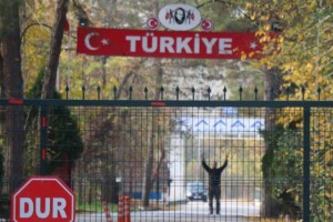 Türkiye'nin Avrupa komşularında sınır alarmı