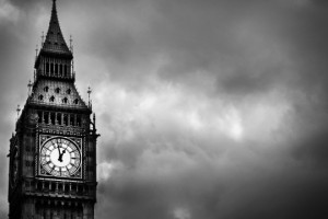 İngiltere'de binlerce evde dokuz gündür elektrik yok - Boris Johnson da endişeli